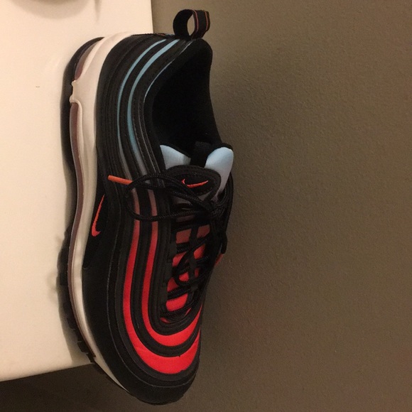 Nike AirMax 97’ - Picture 5 of 5